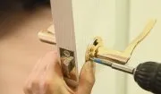 Ремонт ручки межкомнатной двери